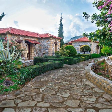 Porto Kalamitsi Stone-Built Bungalows Kardamýli Eksteriør bilde