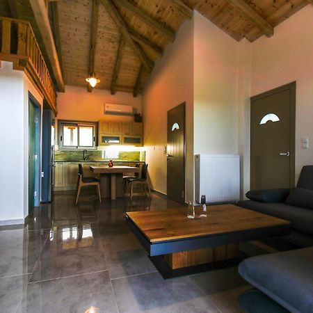 Porto Kalamitsi Stone-Built Bungalows Kardamýli Eksteriør bilde
